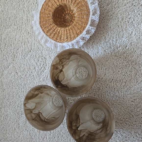 Random Items - Picture 3 of 6